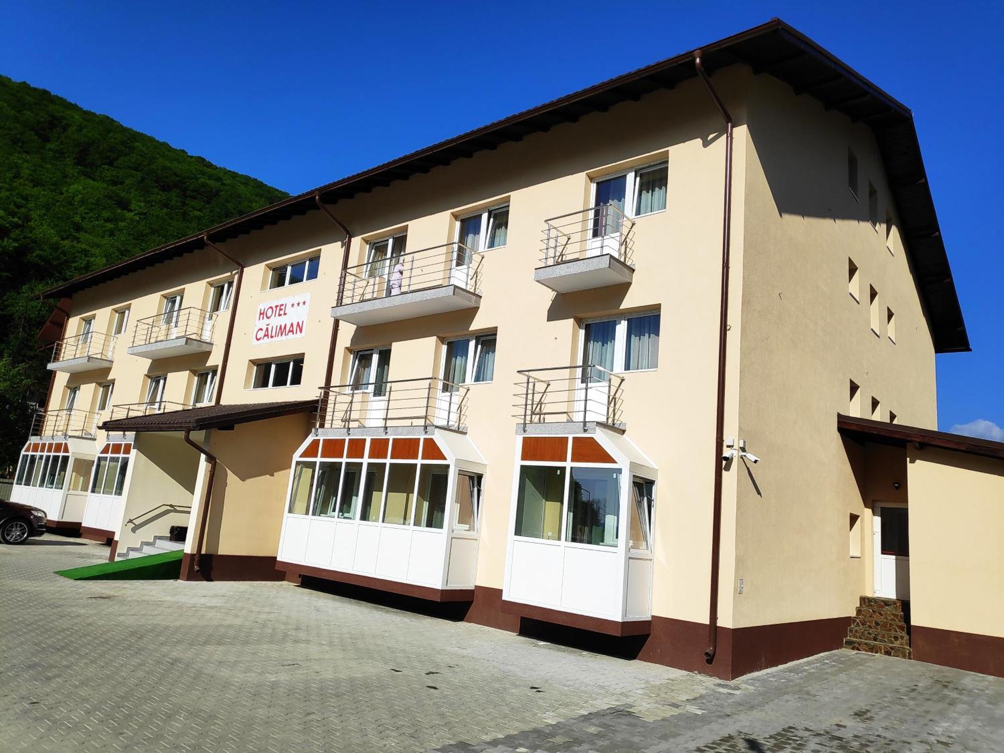 Hostel Caliman كاسيولاتا المظهر الخارجي الصورة
